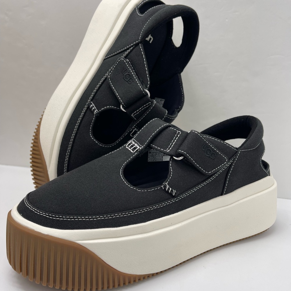 UGG
W / 1167500
W EZ-DUZZIT T-STRAP Ez-Duzzit Platform T-Strap Sneaker Black - Picture 14 of 16